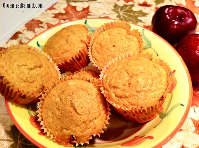easy apple muffins