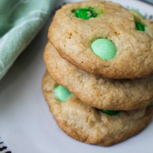 Easy Mint Chocolate Chip Cookies