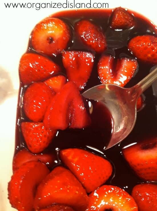 ChocolatRouge-soaked-strawberries #Cheers2Chocolate Recipe