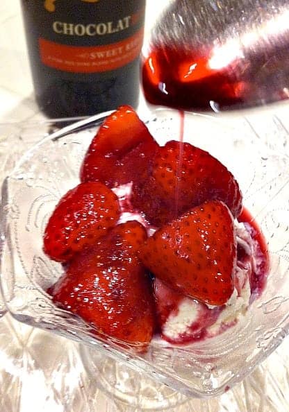 Spoon-ChocolatRouge-Glaze-over-strawberries #Cheers2Chocolate #ChocolatRouge #shop