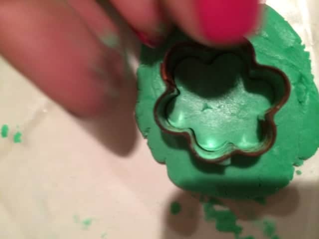 Cutting Candy Melts