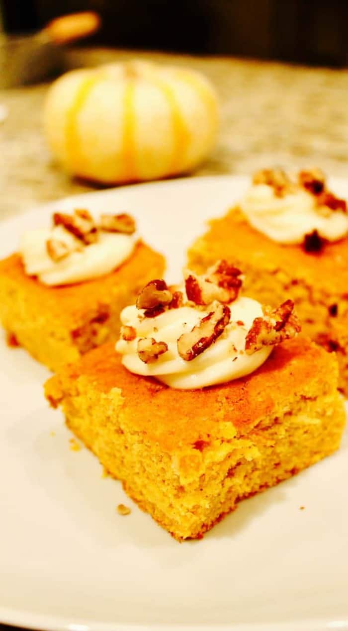pumpkin spice cake with frosting