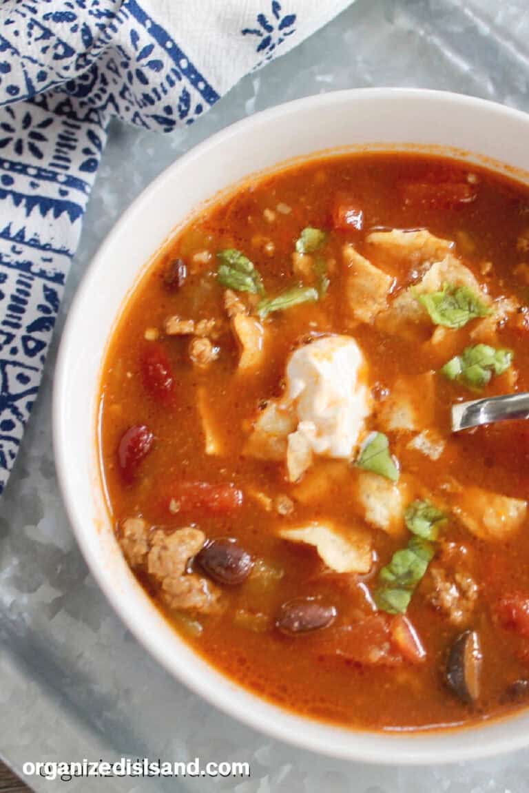Easy Taco Soup in pbowl.