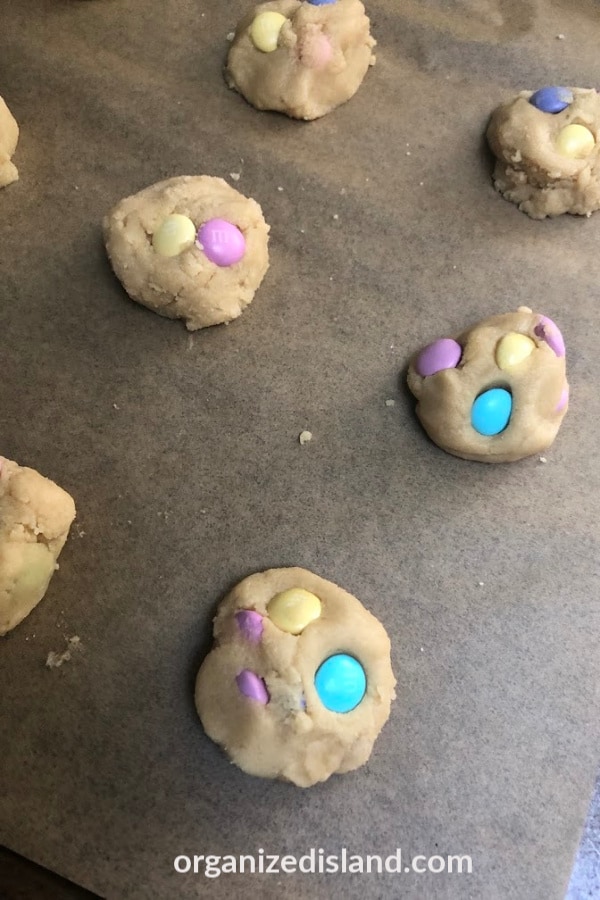 How to  make M & M Cookies