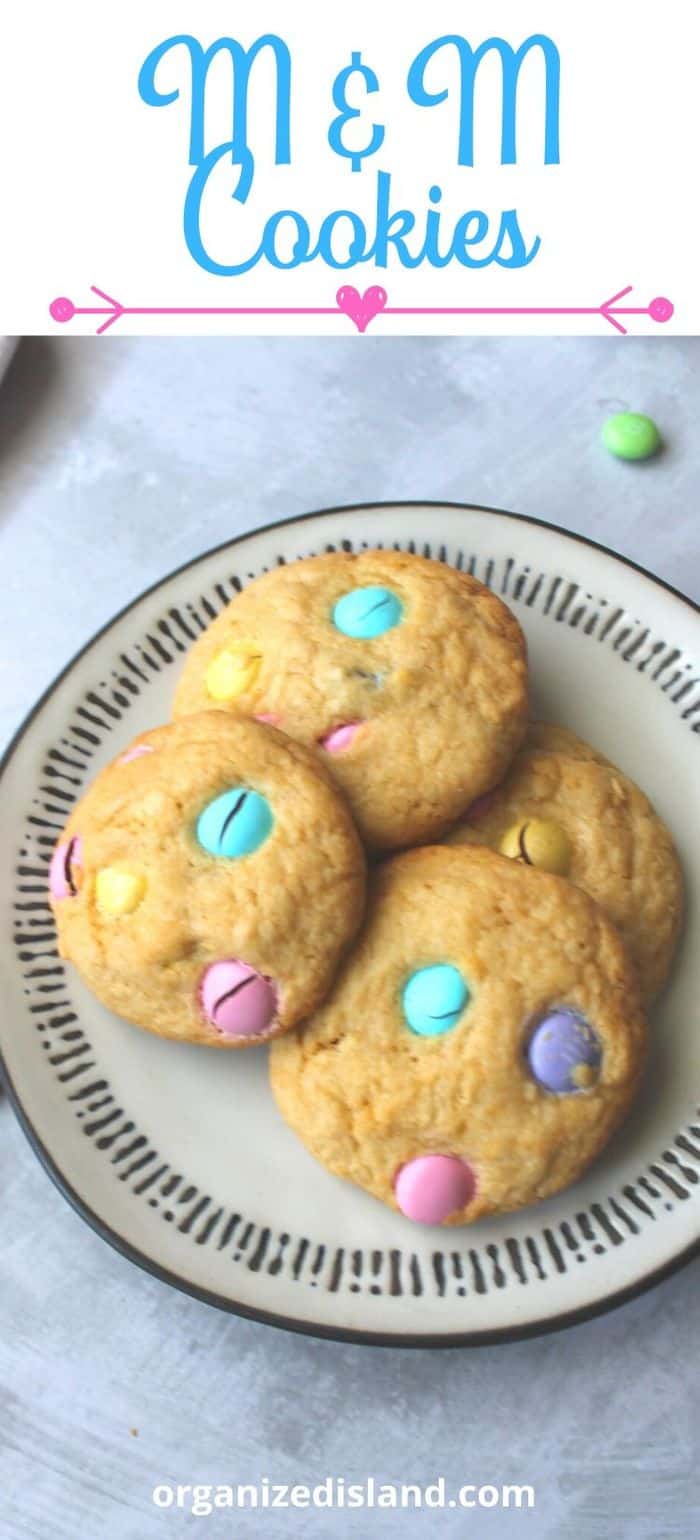M and M Cookies onplate