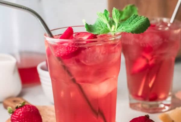 Strawberry Sweet Tea Recipe