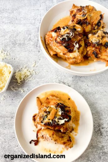 Easy French Onion Chicken Recipe; Chicken and Onions