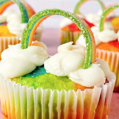 Easy Rainbow Cupcakes