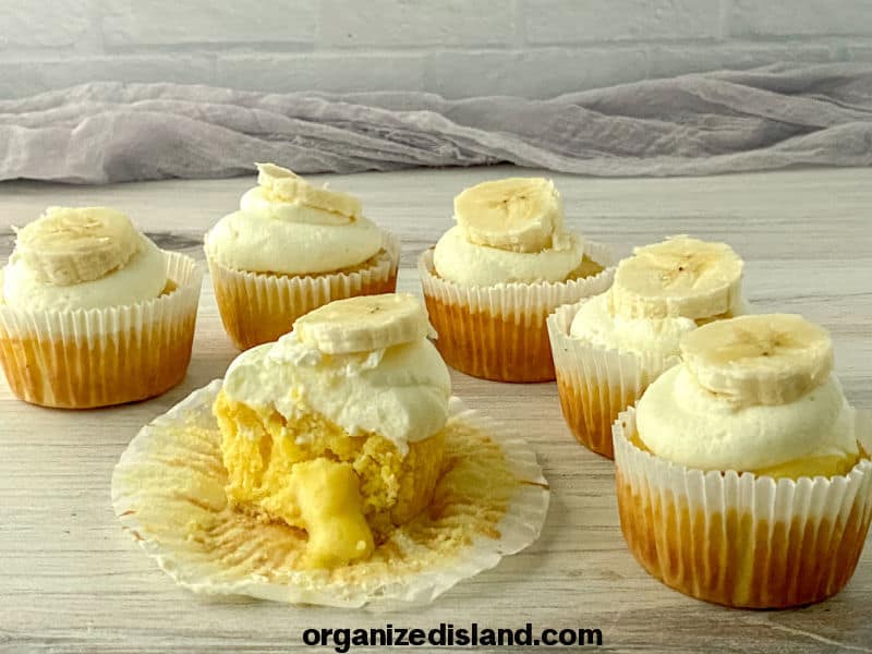 Banana Cream Cupcakes Recipe landscape photo.