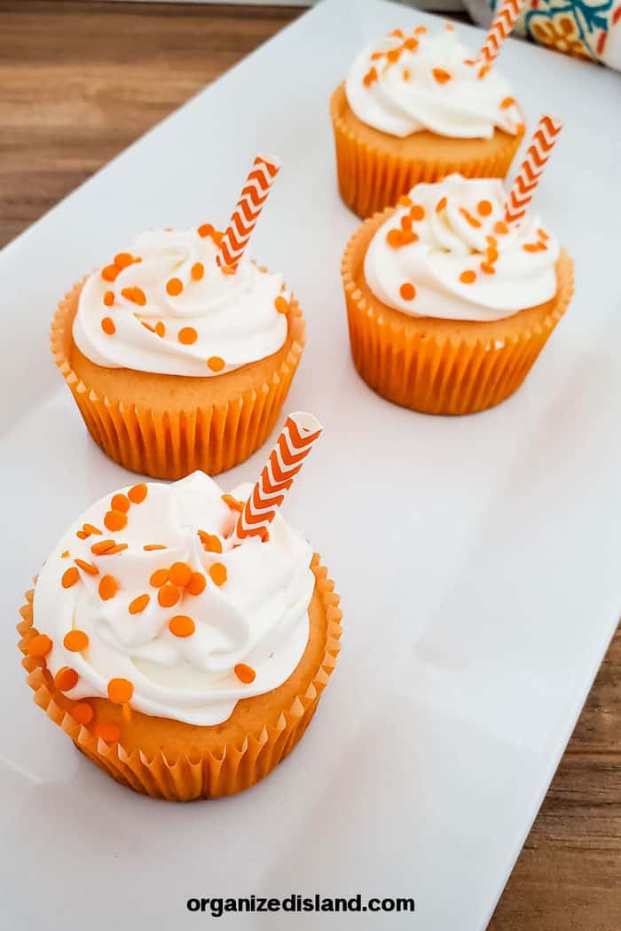 Orange Creamsicle Cupcakes on try.