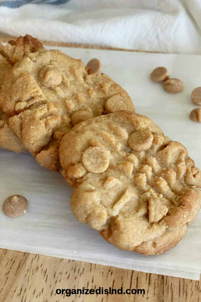 https://www.organizedisland.com/wp-content/uploads/2022/09/Old-Fashioned-Chewy-Peanut-Butter-Cookies-Recipe.jpg