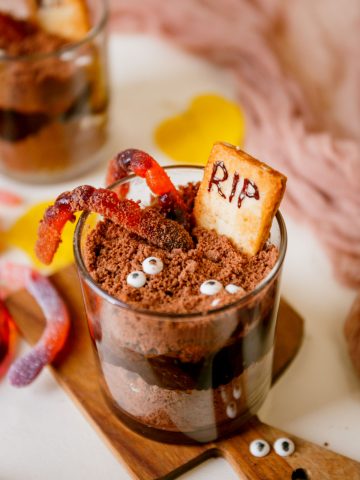 Graveyard Pudding cups