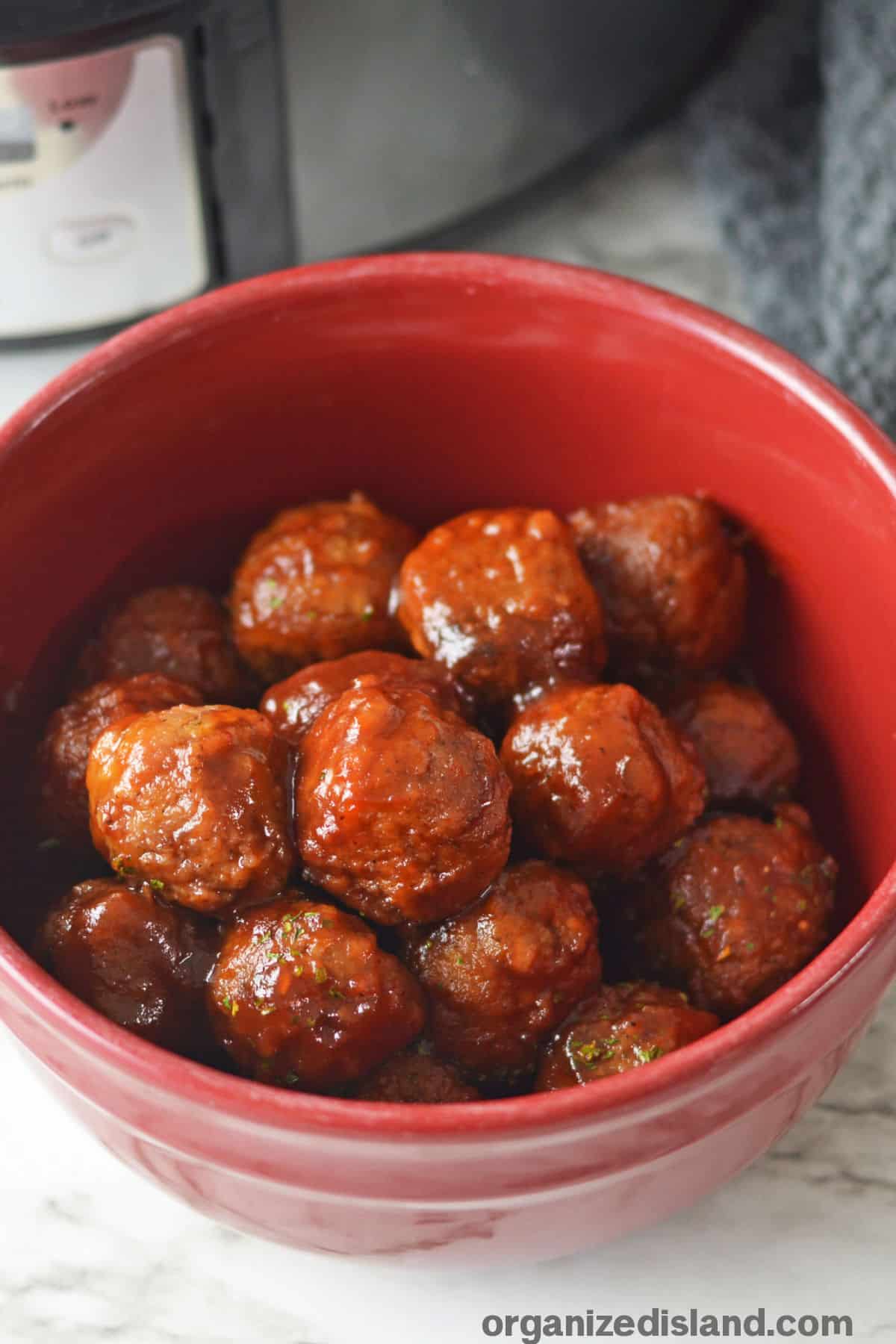Easy Cranberry Sauce Meatballs