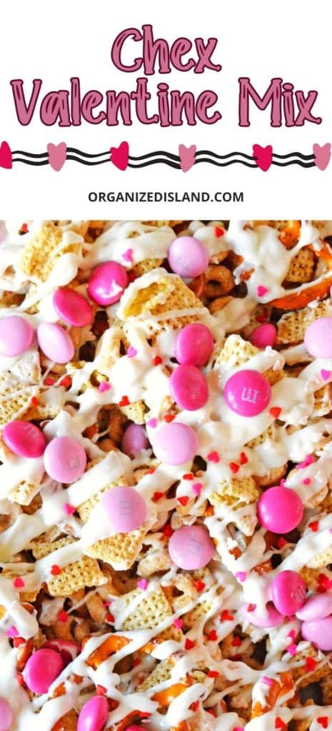 Chex Valentine Mix in pan.