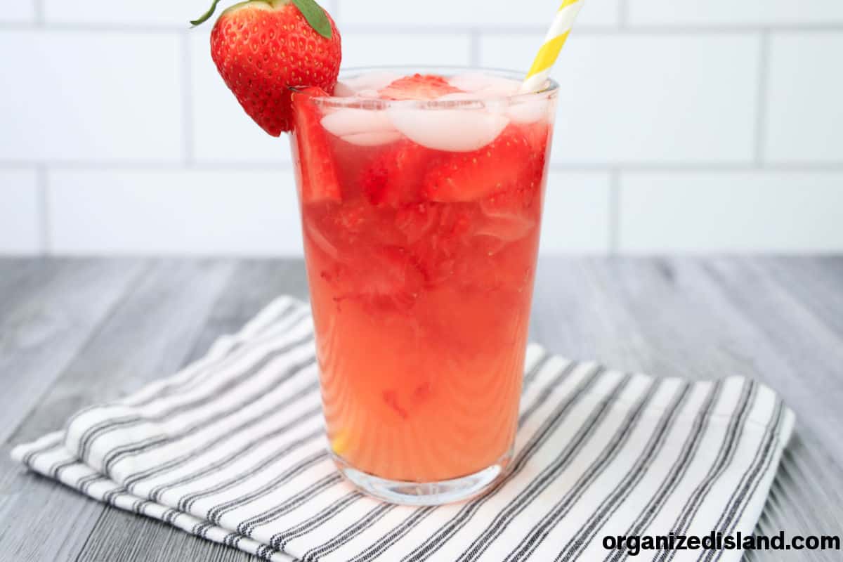 Starbucks Strawberry Acai Lemonade Copycat Recipe by Organized Island