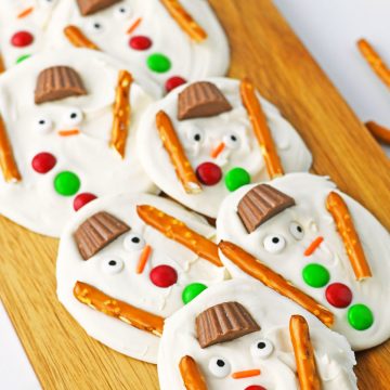 Melted Snowman Bark Holiday Candy on tray,