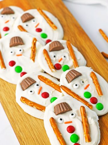 Melted Snowman Bark Holiday Candy on tray,