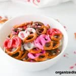 Easy Dipped Valentines Pretzels in bowl.
