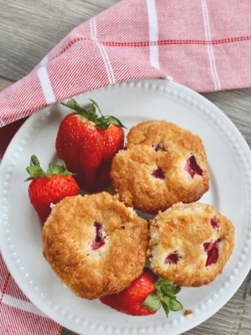 Easy Strawberry Bisquick Muffins on plate.