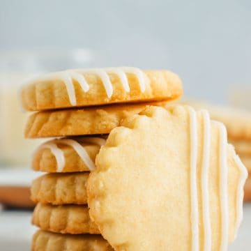 Homemade Lemon Shortbread Cookies