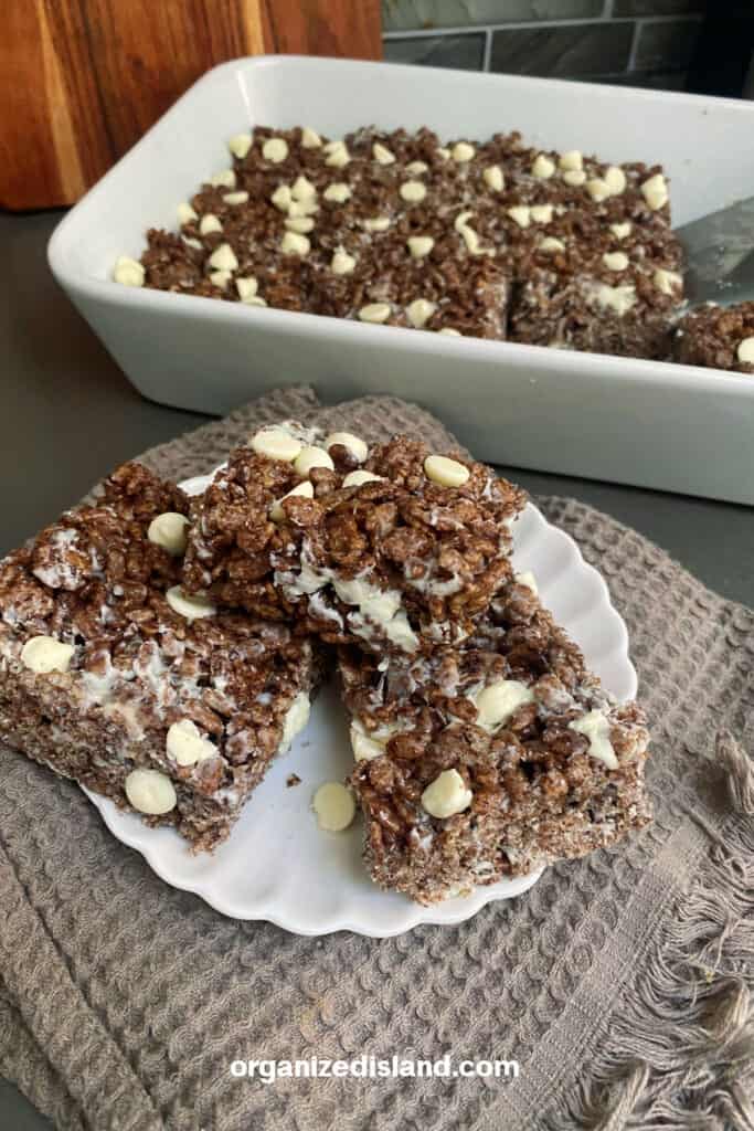 Easy Cocoa Rice Krispie Treats - Organized Island