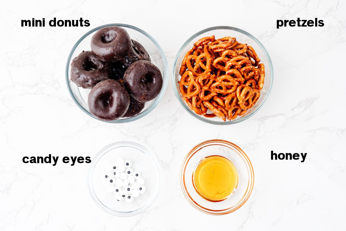 Mini Donut Spiders Ingredients