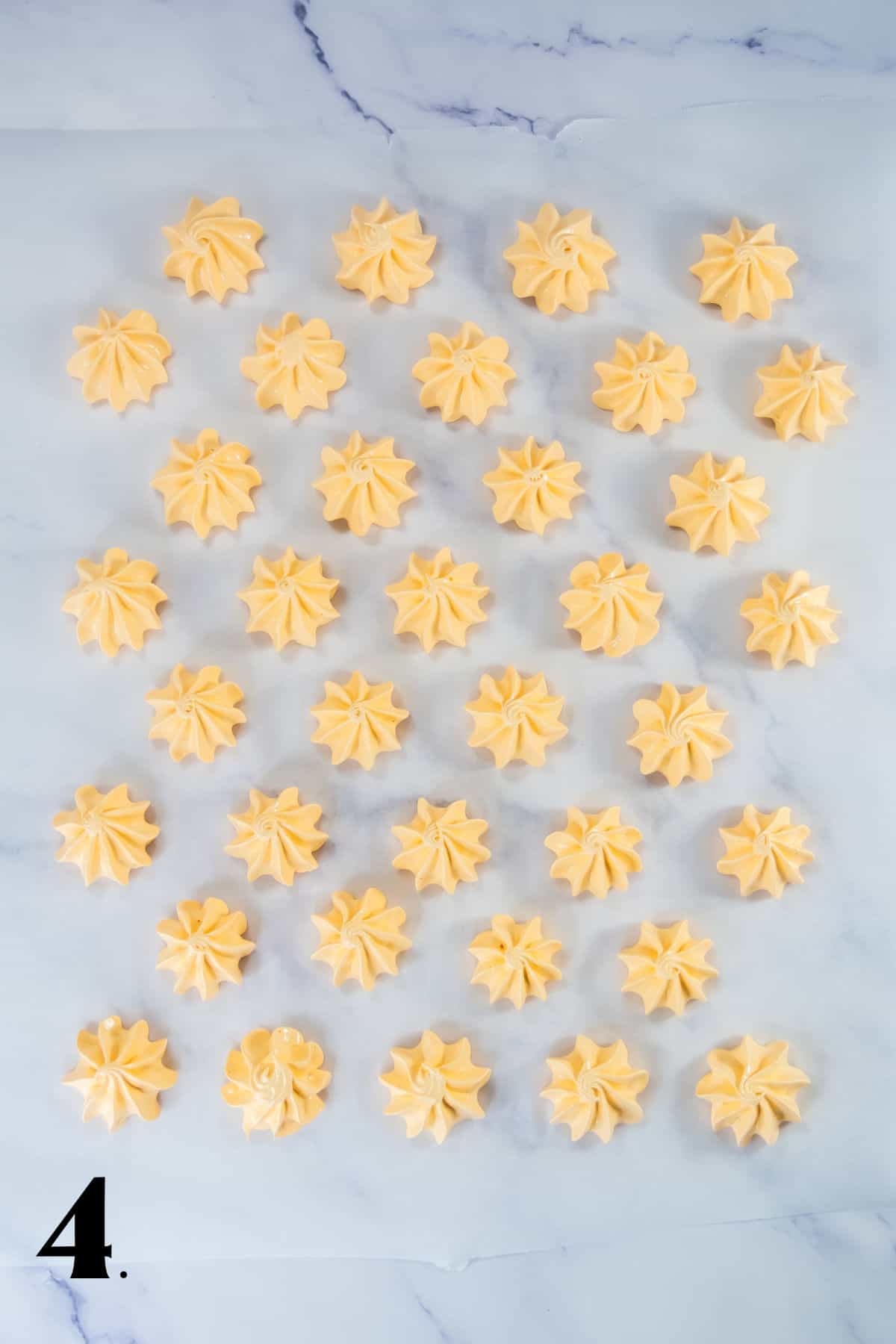 How to Make Pumpkin Meringues Step 4