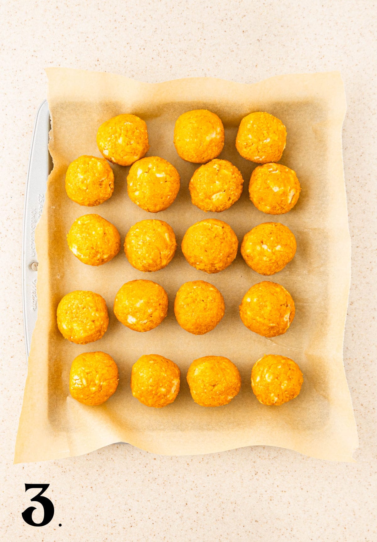 How to Make Turkey Pumpkin Pie Balls Step 3