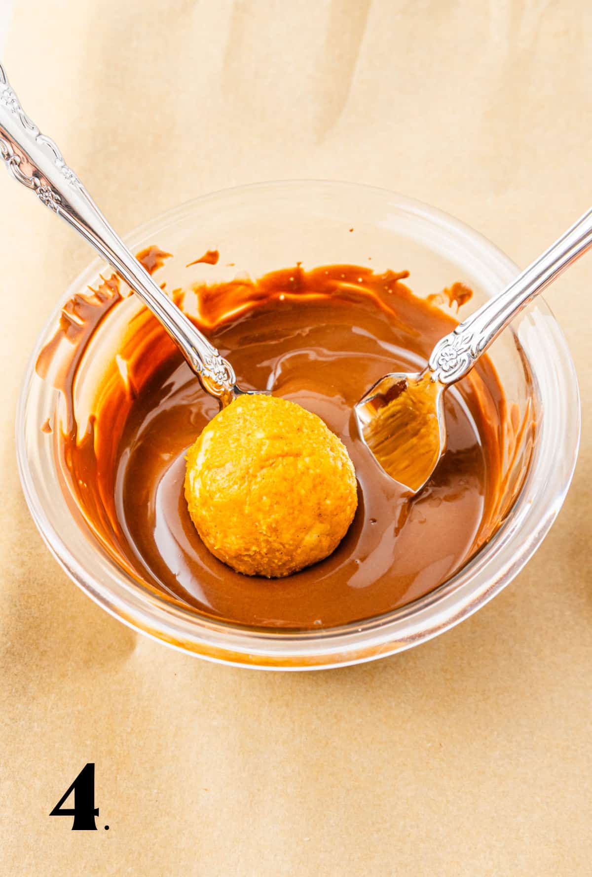 How to Make Turkey Pumpkin Pie Balls Step 4
