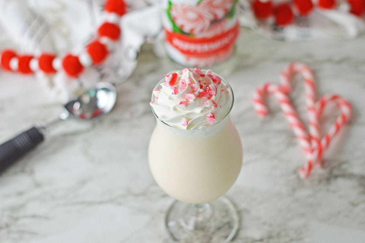 Boozy Peppermint Cocktail Shake