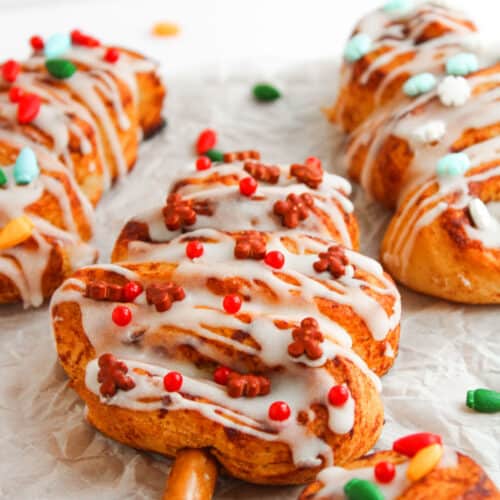 Christmas Tree Cinnamon Rolls