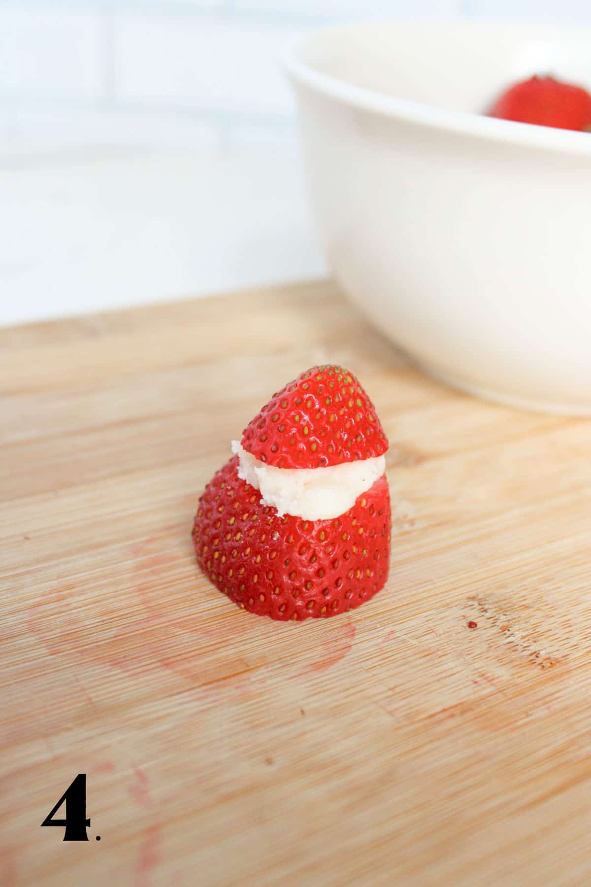 How to MAke Santa Strawberries Step 4