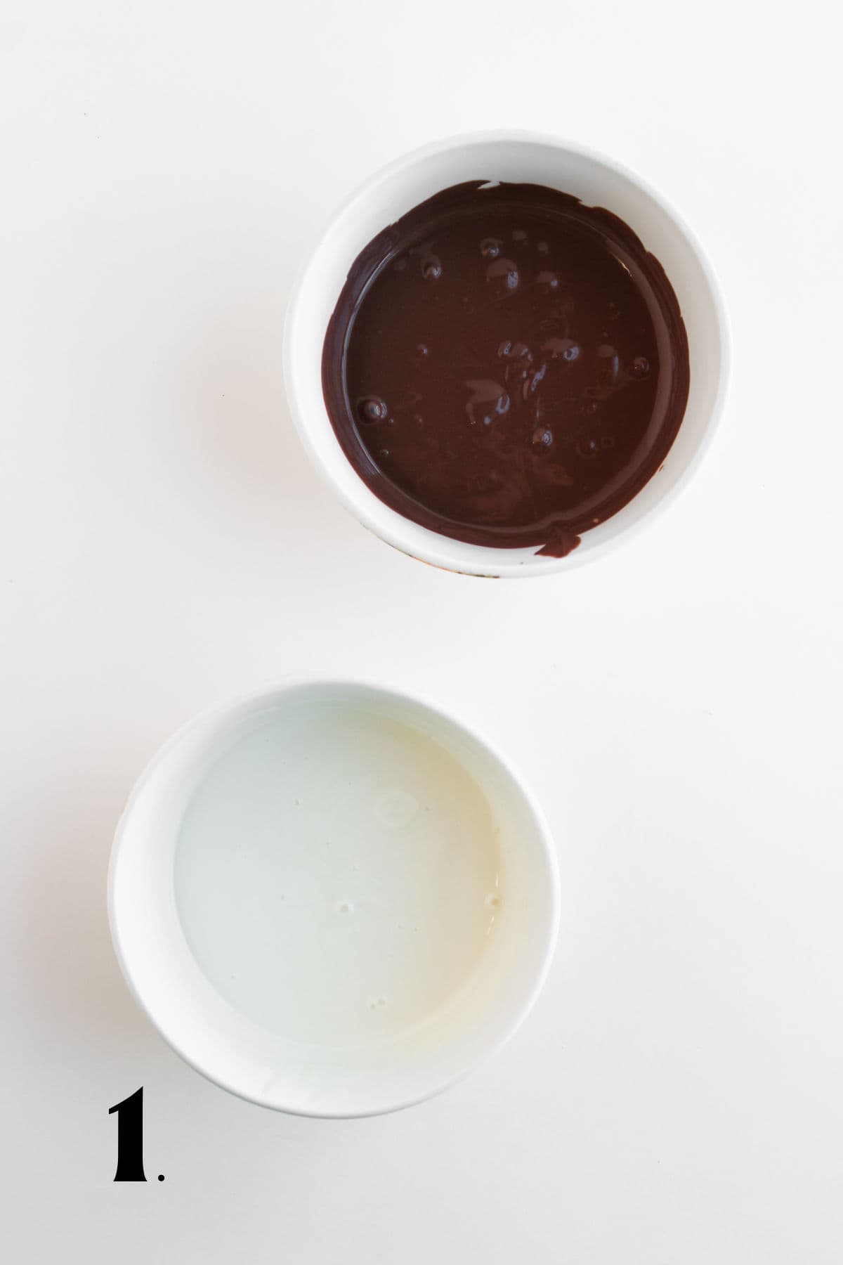 How to Make Christmas Chocolate Covered Strawberries Step 1