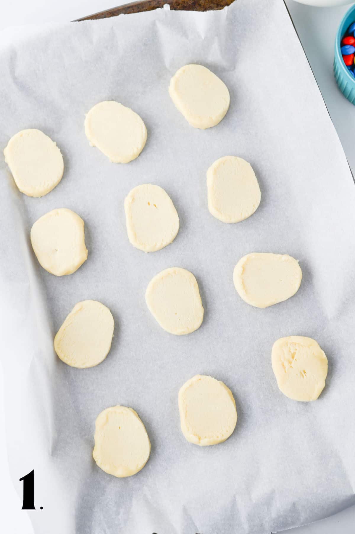 How to Make Melted Snowman cookies Step 1