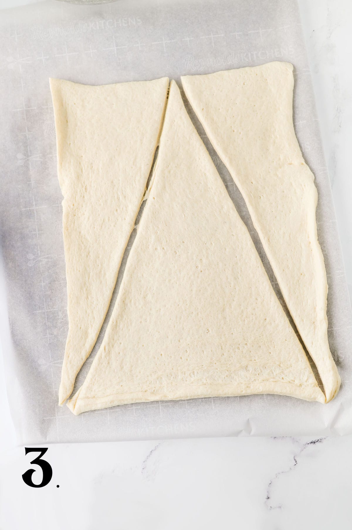 How to Make Spinach Dip Christmas Tree Step 3