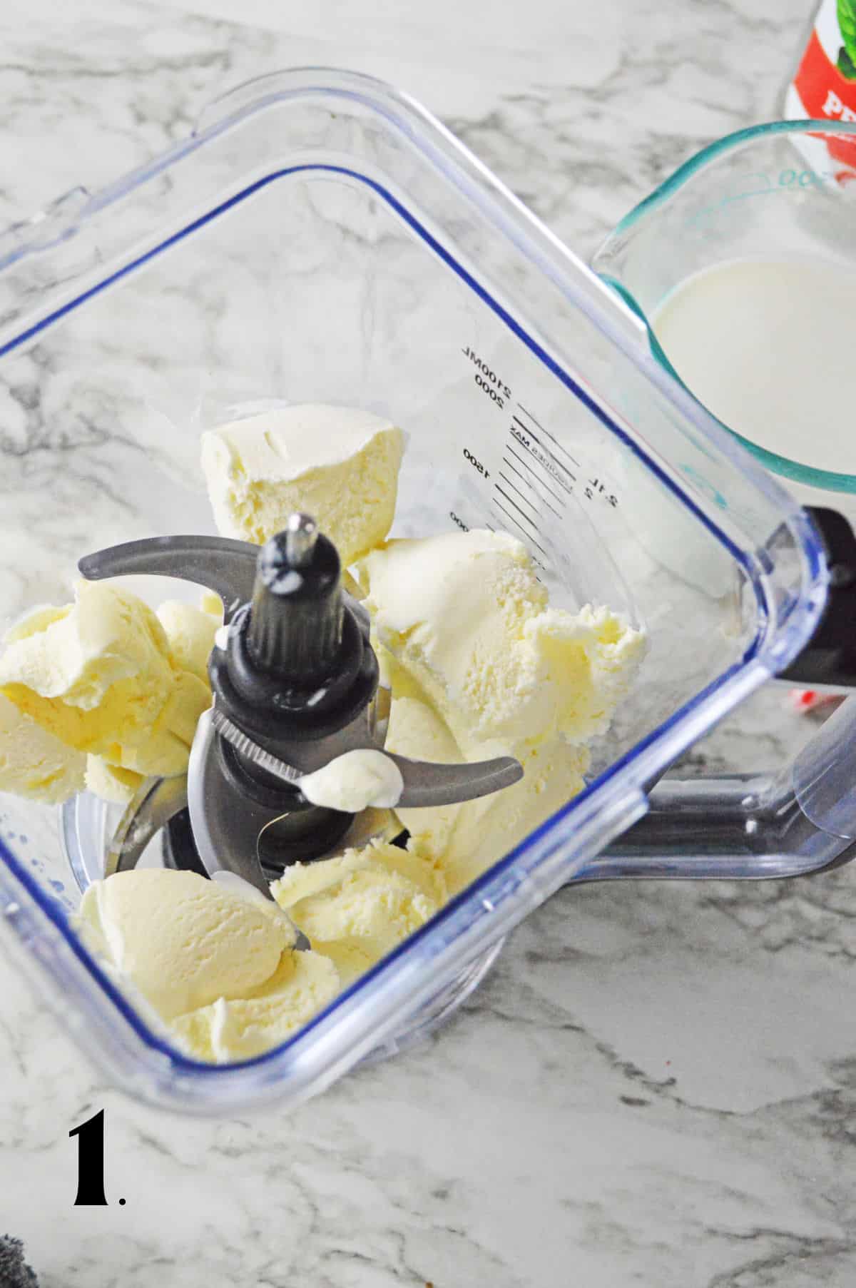 How to Make a Peppermint Cocktail Shake Step 1