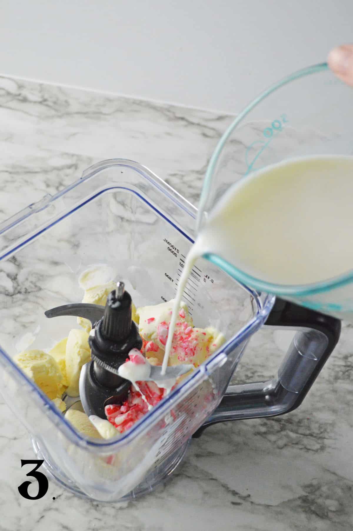 How to Make a Peppermint Cocktail Shake Step 3