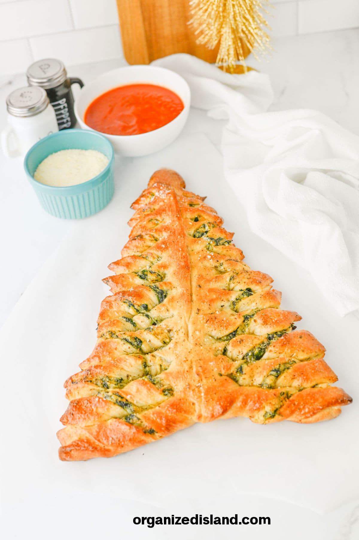 Spinach Dip Christmas Tree
