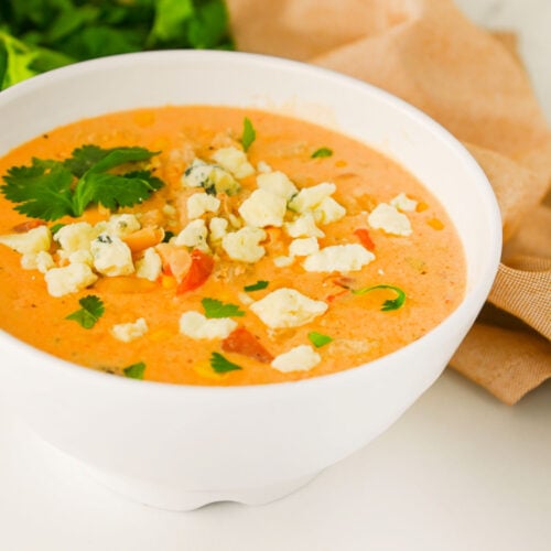 Easy Crock Pot Buffalo Chicken Chili