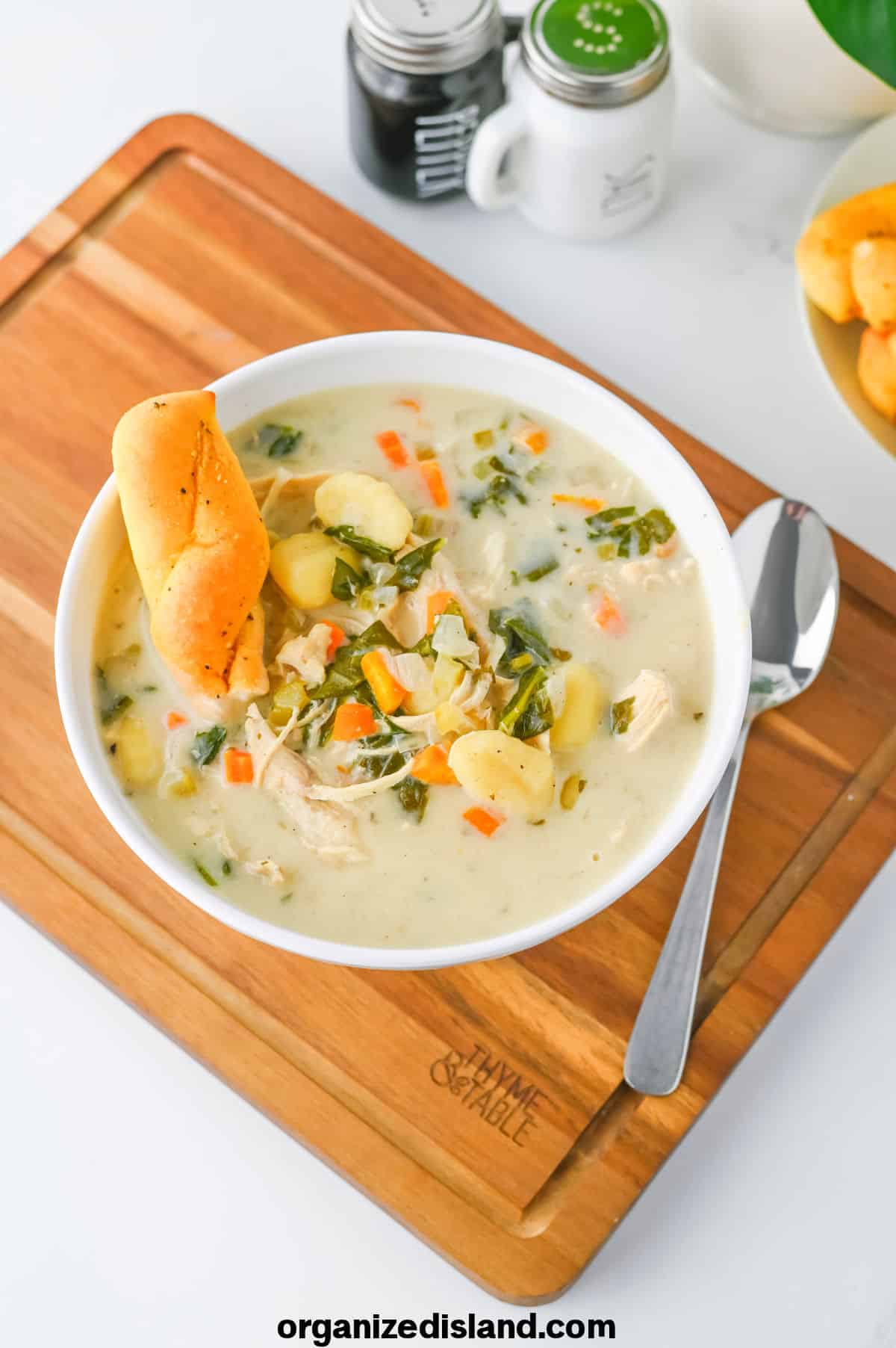 Easy Slow Cooker Chicken Gnocchi Soup