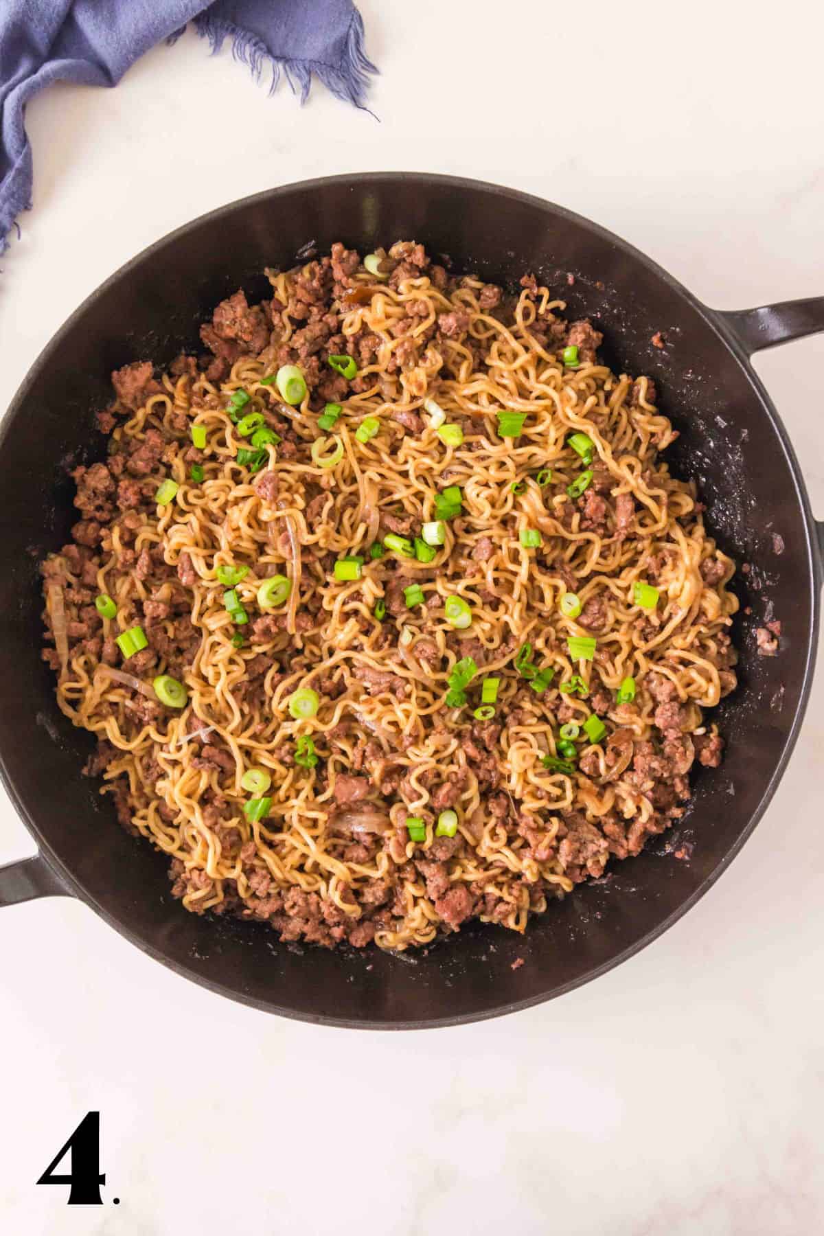 How to Make Beef Ramen Noodles Step 4
