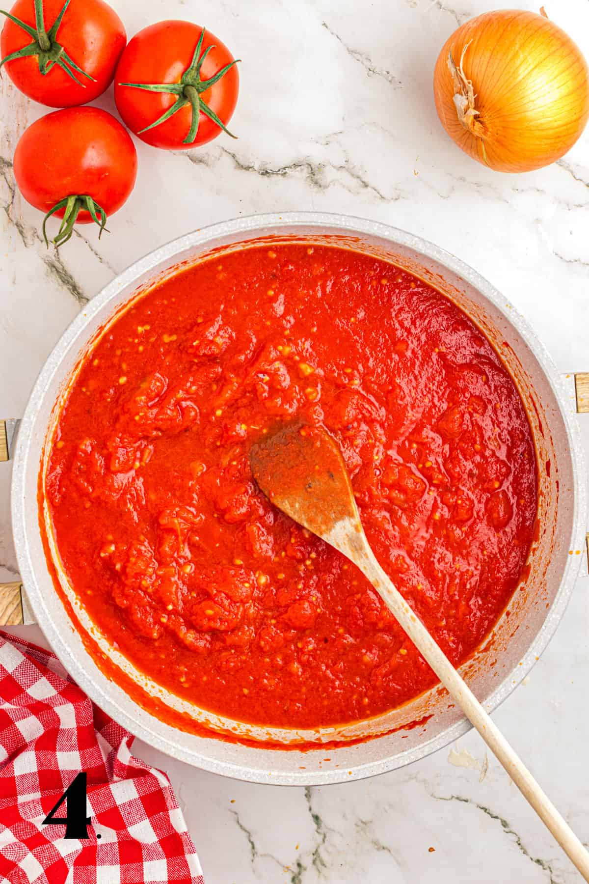 How to Make Pasta alla Vodka Step 4