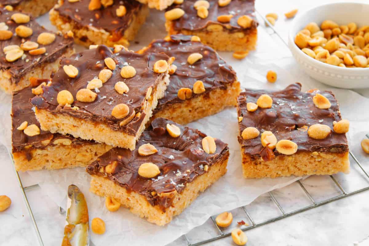 Best Snickers Rice Krispie Treats