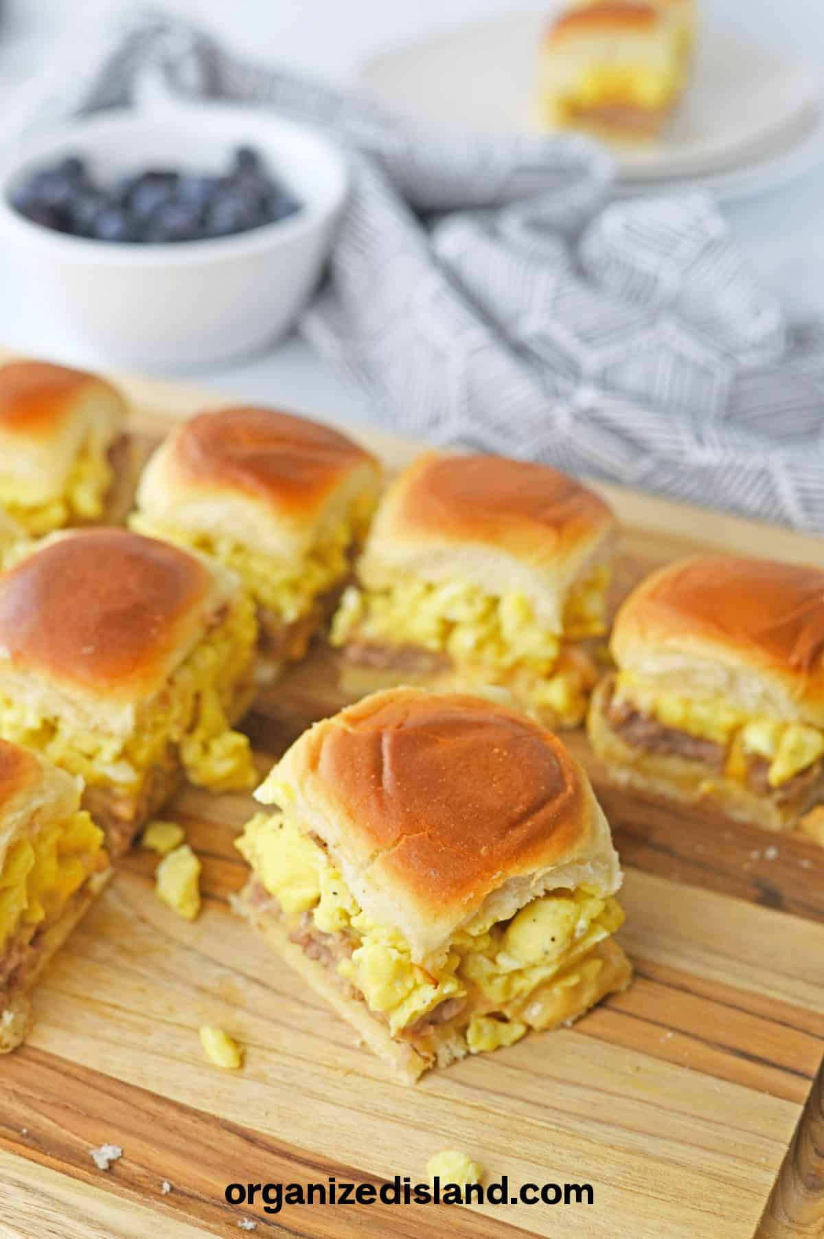 Hawaiian Roll Breakfast Sliders on board
