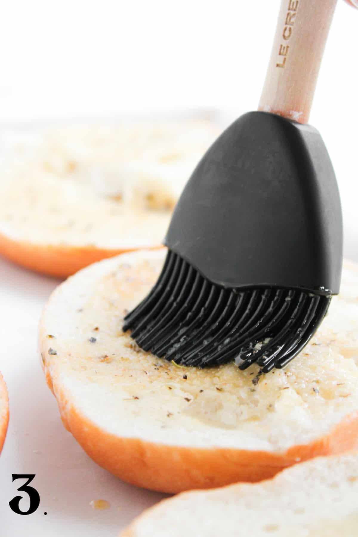 How to Make Pizza Bagels Step 3