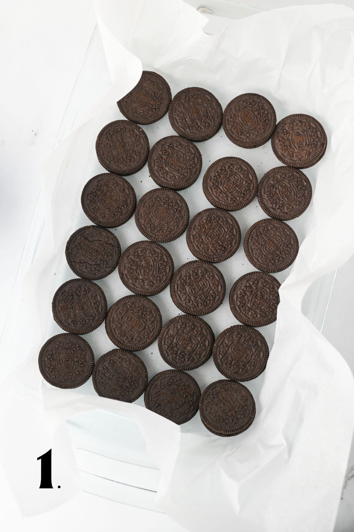 How to Make Oreo Icebox Cake Step 1