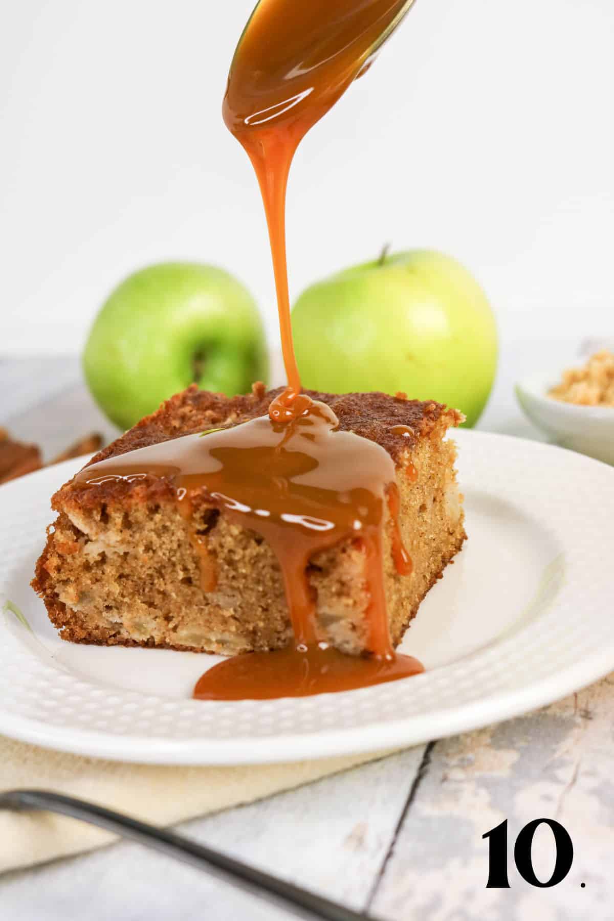 How to Make Apple Spice Cake Step 10