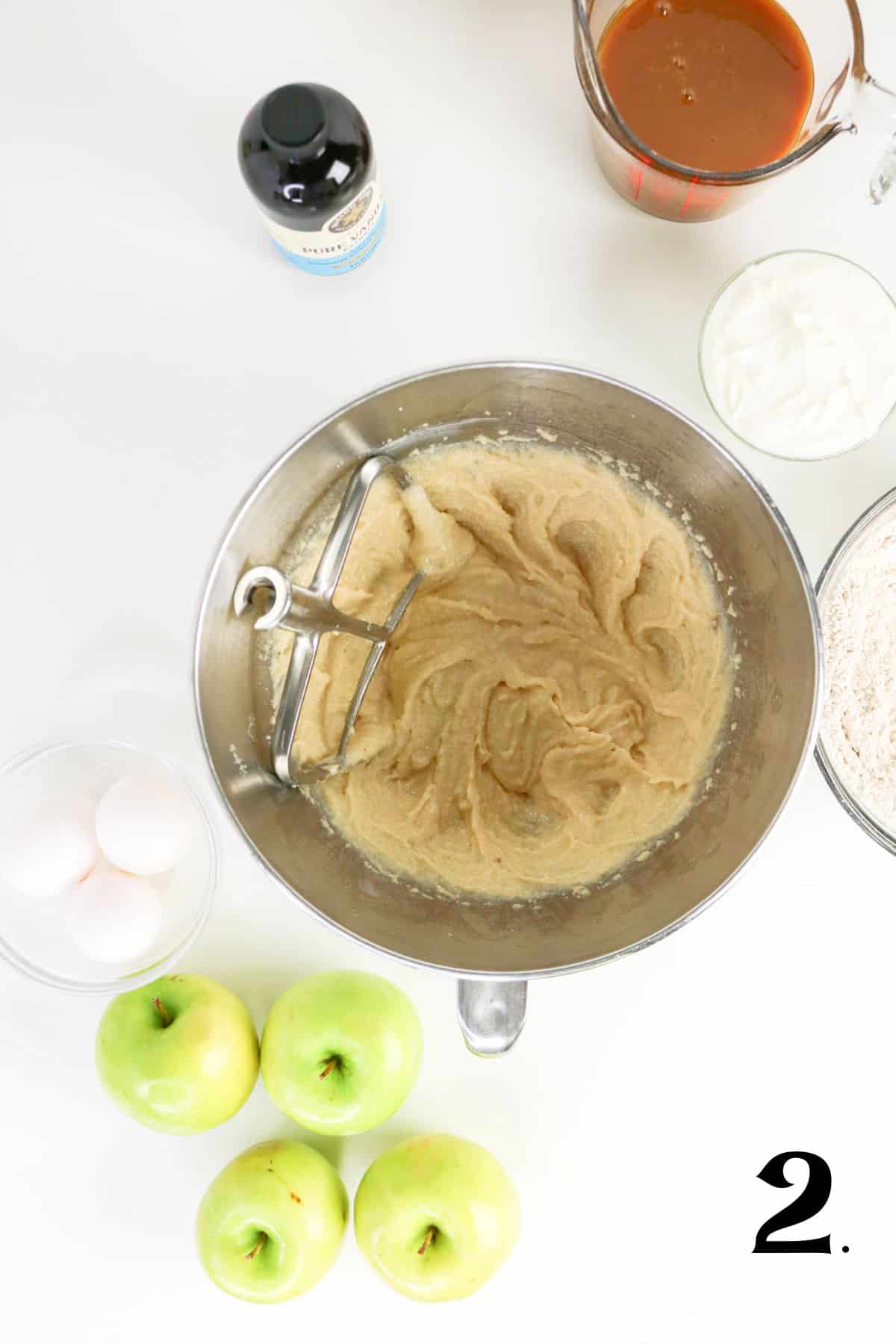 How to Make Apple Spice Cake Step 2