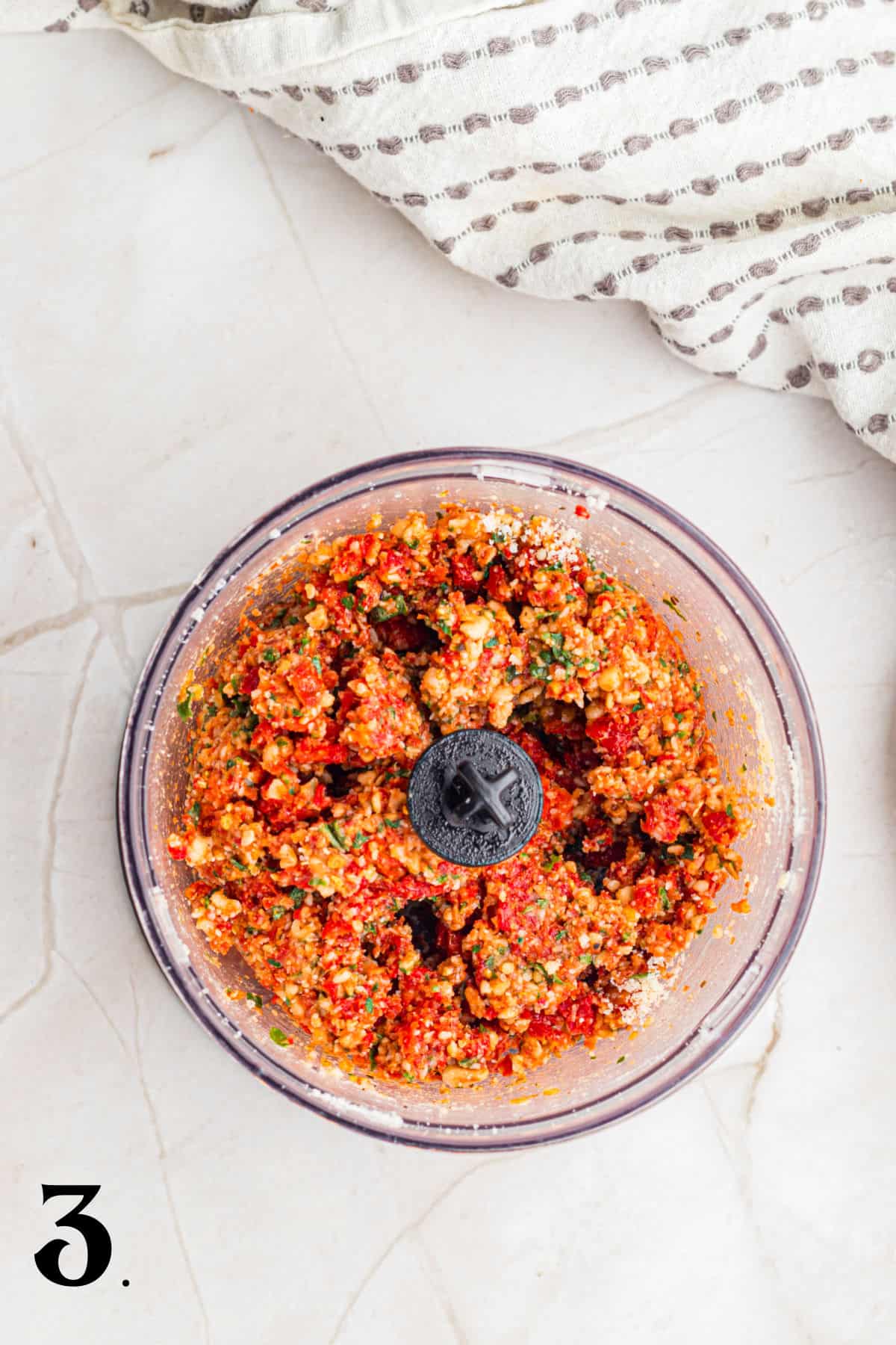 How to Make Sun-Dried Tomatoes Pesto Step 3