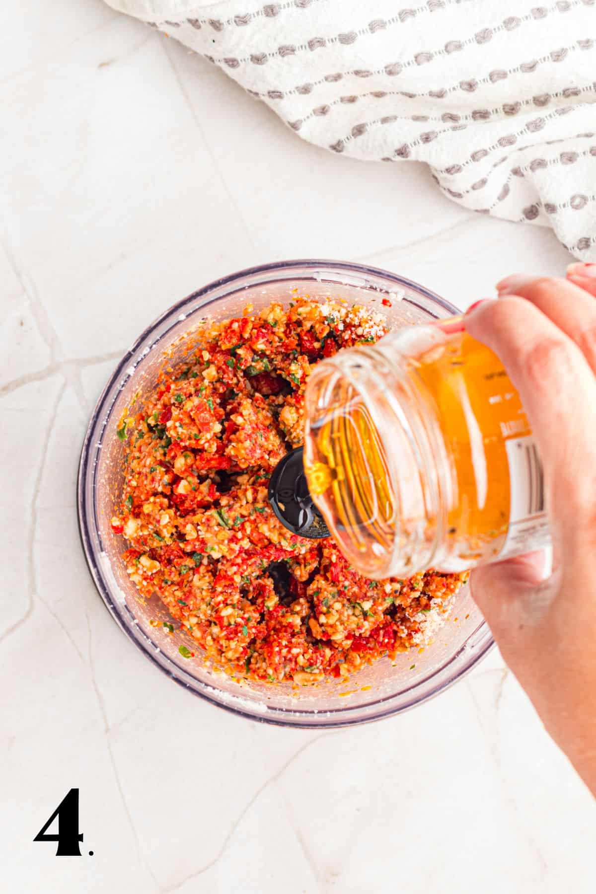 How to Make Sun-Dried Tomatoes Pesto Step 4